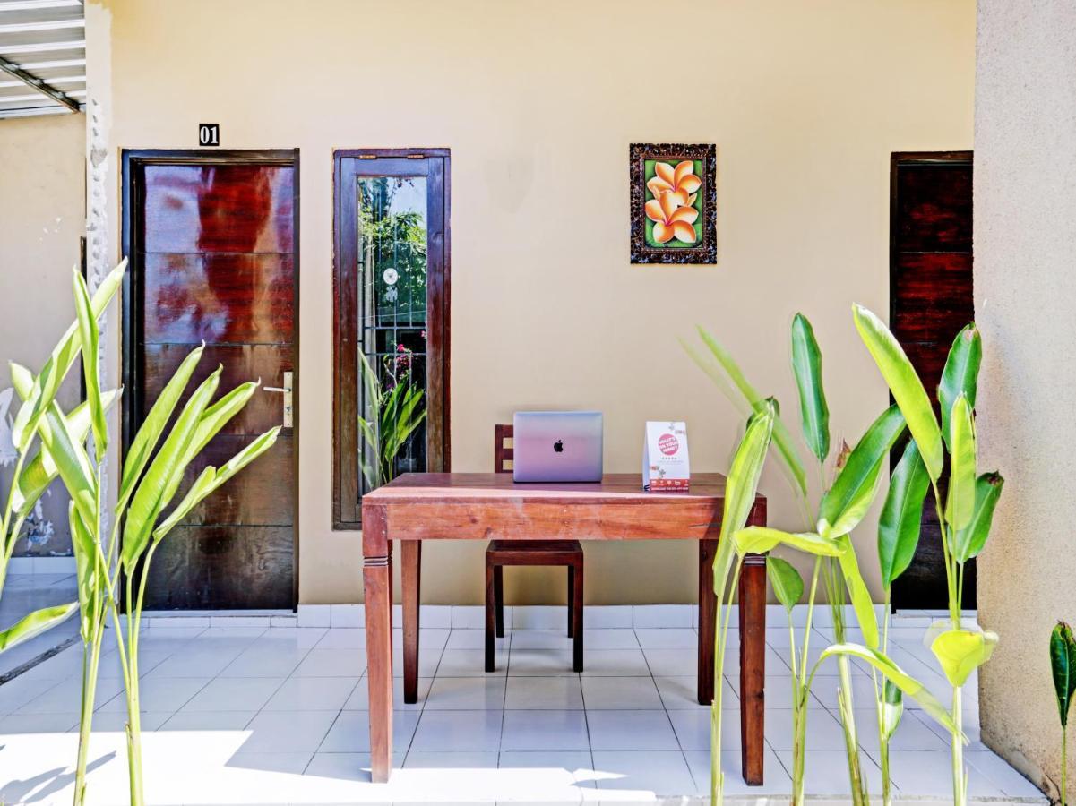 Oyo 90456 Moh Yamin Residence Balian Exterior photo