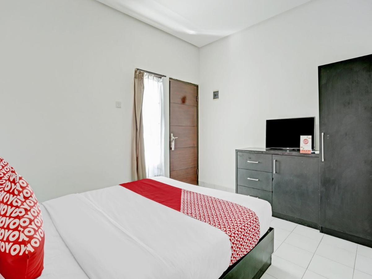 Oyo 90456 Moh Yamin Residence Balian Exterior photo