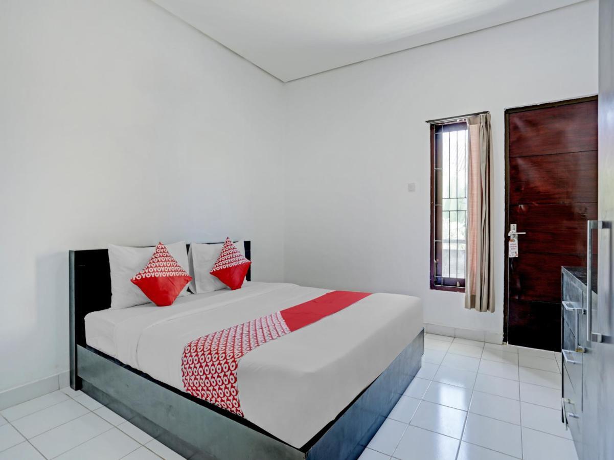 Oyo 90456 Moh Yamin Residence Balian Exterior photo