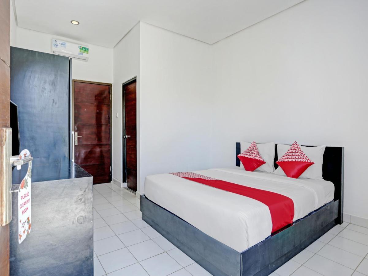 Oyo 90456 Moh Yamin Residence Balian Exterior photo